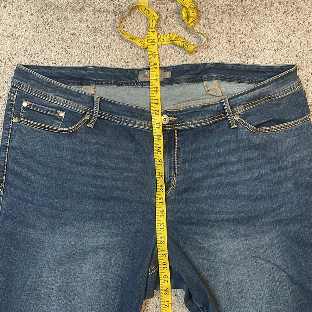 Torrid‎ Feel The Fit Luxe Slim Boot Stretch Jean Size 26R